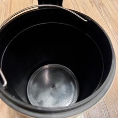 無料高さ27センチ　ゴミ箱の画像