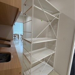 スチールラックの画像