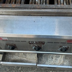 直接配送または引き取り限定　倖生炭グリラー　燻シリーズ　KA-75G 業務用　都市ガス用　グリラー　炭焼きの画像