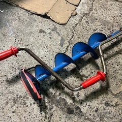 ワカサギ  アイスドリル 全長150cm 直径およそ15cm わかさぎ釣り 保護カバー付属  折りたたみ/刃先交換 可能！ サビ多め 中古品 ①の画像