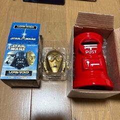 雑貨 色々まとめ売り おもちゃ キーホルダー 貯金箱 スターウォーズ 戦闘機の画像