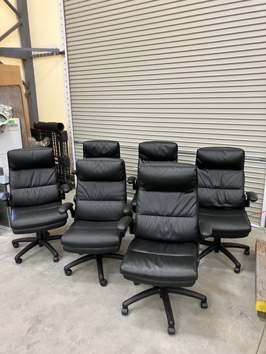 【来店歓迎】【OF-107】美品 ニトリ ワークチェア PUレザー 合皮革 肘掛け ハイバック ミーティング 会議椅子 ホームオフィス