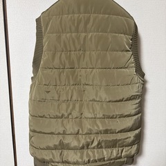 試着のみです。メンズベスト　サイズMの画像
