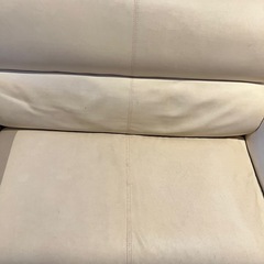 ニトリ2人掛けソファの画像