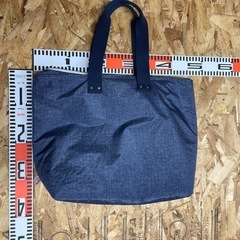 クッション材入り保冷バッグ（倉庫在庫処分大特価）の画像