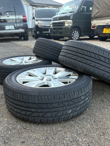デリカD5 【225/55r/18】純正18インチタイヤホイール4本セット
