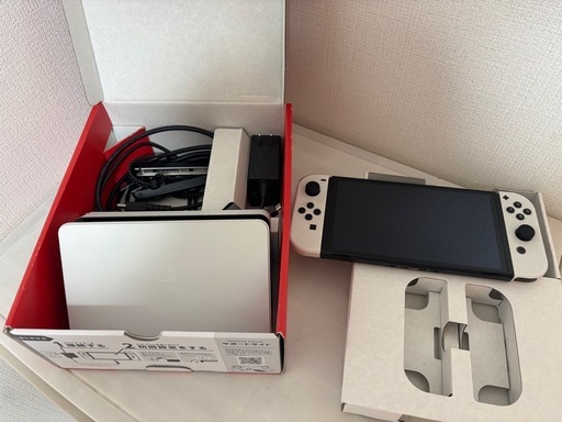 Nintendo Switch(有機ELモデル) Joy-Con(L)/(R) ホワイト