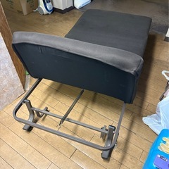 折りたたみベッドの画像
