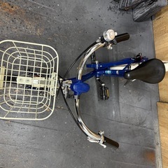 中古車　幼児用　イノベーションファクトリー　18インチ　ブルー　美品の画像