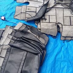 200系ハイエースグランドキャビン10人乗り用本革極厚頑丈シートカバーの画像