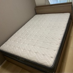 マットレス譲渡決定【使用4ヶ月・美品】ダブルベッド Nスリープ マットレス＋サイド収納付きフレーム セットの画像