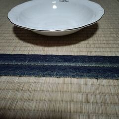 お皿の画像