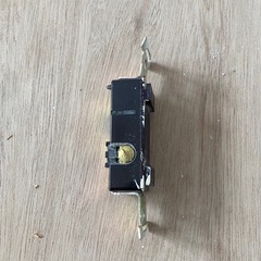 神保電器 連用角形2口コンセント プレートの画像