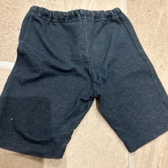 ユニクロストレッチパンツキッズ2歳児の画像