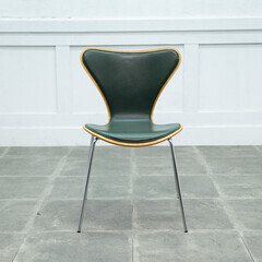 【発送の場合は即購入不可】 正規品 Fritz Hansen セブンチェア 3107 名作 椅子 フロントパディング 北欧 デンマーク アルネ ヤコブセン フリッツハンセン 97070の画像