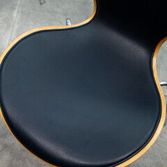 【発送の場合は即購入不可】 正規品 Fritz Hansen セブンチェア 3107 名作 椅子 フロントパディング 北欧 デンマーク アルネ ヤコブセン フリッツハンセン 97075の画像