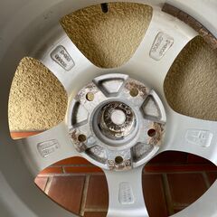 ヨコハマ　中古スタッドレスアルミセット 205/65R16 　5穴（4本1セット）　激安！！の画像