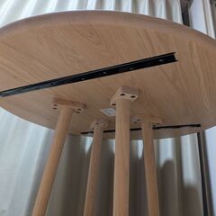 お譲り先決定）ACTUS　丸テーブル　110cmの画像