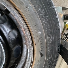 スタッドレスタイヤ 4本セット 165/70R14 DUNLOP 鉄ホイール付きの画像