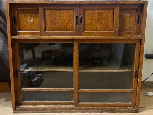 古家具 昭和初期作品 ガラス戸棚 (パプリカ) ロープウェイ入口の収納