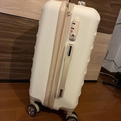 キャリーケースの画像