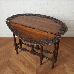 【発送の場合は即購入不可】 西欧 アンティーク ゲートレッグ サイドテーブル 木彫刻 マホガニー 挽物 装飾 拡張 ドロップリーフ テーブル 木製 クラシック 81069の画像