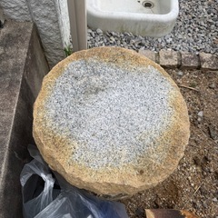 庭　ガーデニング　御影飛石　白ビシャン　直径４０ｃｍの画像