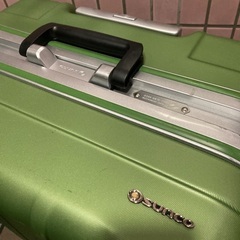 超軽量⭕️ブランド大型スーツケース75.50.30センチの画像