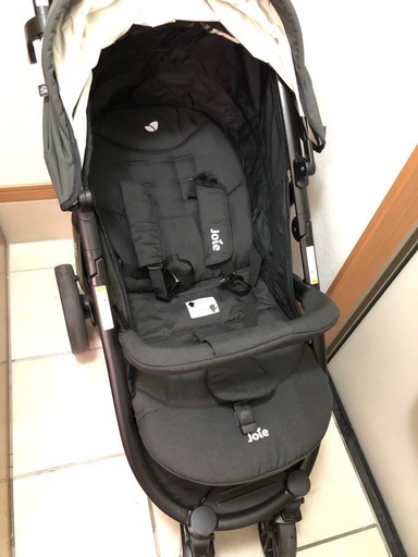 【お取引中】＊ジョイー　トラベルシステム　キャリー型チャイルドシート　ベビーカーのセット＊