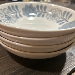 お皿4枚セットの画像