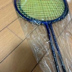 バドミントンラケットの画像