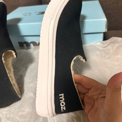 未使用 MOZ モコモコ 黒 23cmの画像