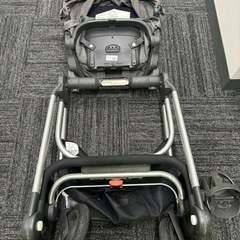 【STOKKE】ベビーカー／使用感あり・現状渡しの画像