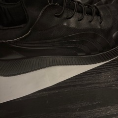 ◆中古◆ブラックカモフラ柄　スニーカー　26.5センチ相当　下北沢　世田谷代田　メンズ　迷彩の画像