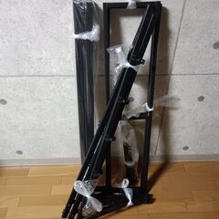 YouTen(ユーテン) ベッドフレーム 折りたたみ パイプベッド アイアンベッド 脚付きベッド ブラック チール カビない 頑丈設計 簡易 すのこ 収納 (シングル)の画像