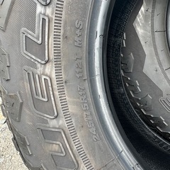 ブリヂストン デューラー A/T☆245/75R17の画像