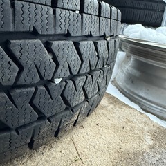 ハイエース　ホイールスタッドレスセット　の画像