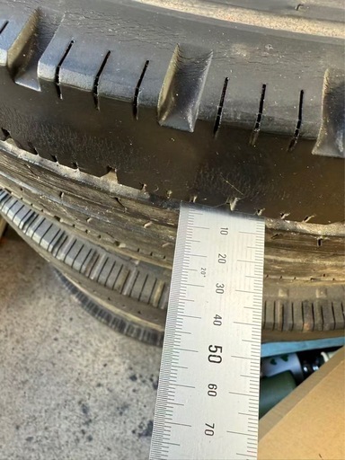 タイヤ６本　　205/75R17.5
