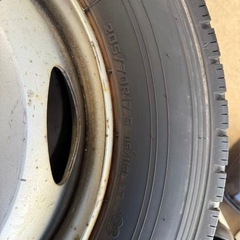 タイヤ６本　　205/75R17.5の画像