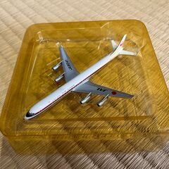 日本航空JAL ノベルティ 1/500モデル ２個(BOEING 727-100, McDonnell Douglas DC-8-61)の画像