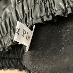 フェイクレザーショートパンツの画像