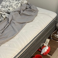 セミダブル（幅120cm）のマットレスの画像