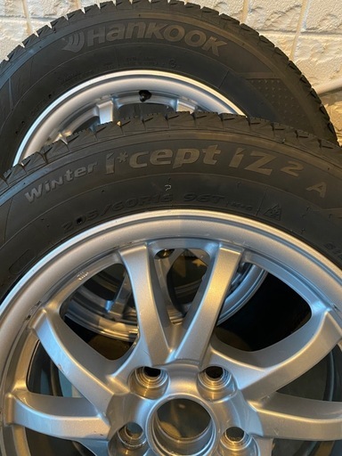 トヨタ純正16インチ　アルミホイール　スタッドレス