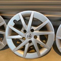 トヨタ純正16インチ　アルミホイール　スタッドレスの画像