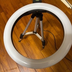 三脚 リングライト付き  商品撮影用？の画像