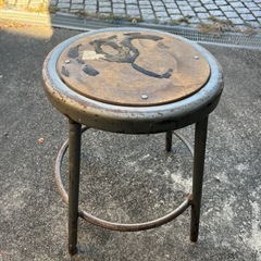 KRUEGER ビンテージ アイアンチェアの画像