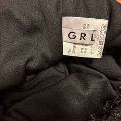 GRL 黒スカートの画像