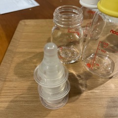 スリムタイプ　ピジョン　哺乳瓶の画像