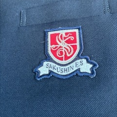 作新学院小学部制服の画像