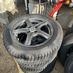 アルミホイールスタッドレス付きの画像